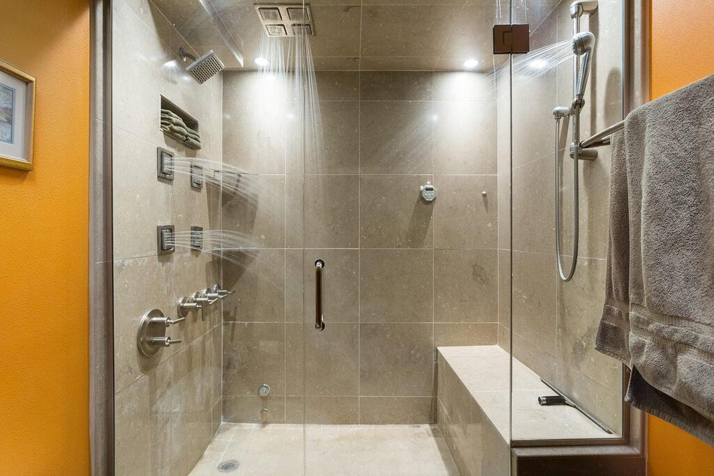 Breathtaking Condo - LoDo - Walk Everywhere! - thumb 3