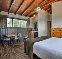 Burkesville Apt with Deck Views and Pool Access - Tourism House