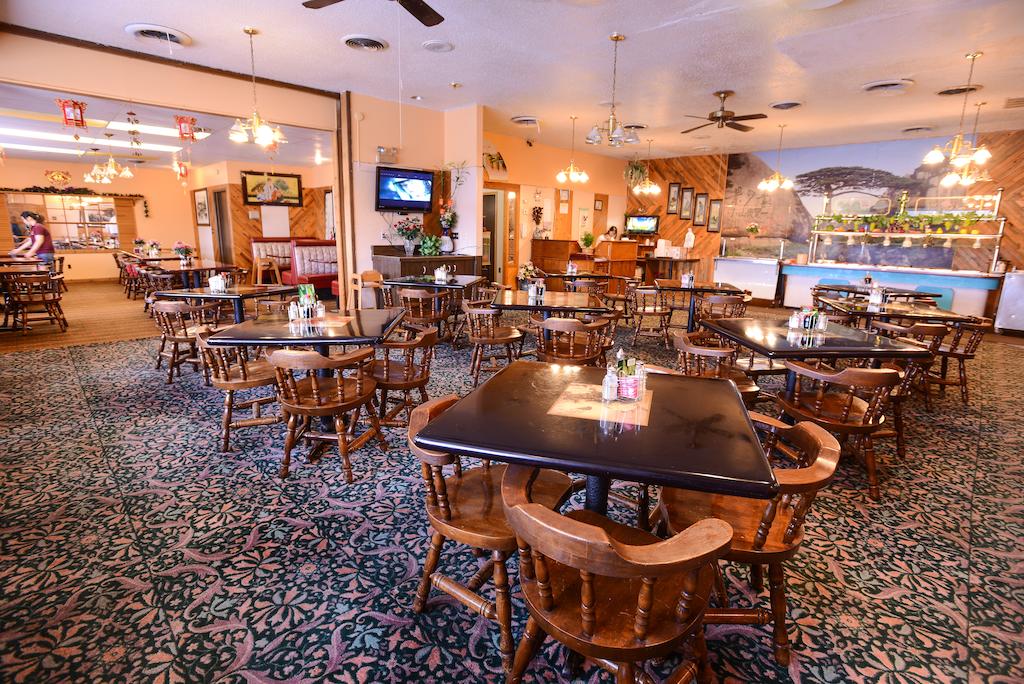 Burlington Inn - thumb 3