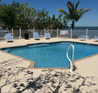 Captain Pip's Marina & Hideaway - Tourism House
