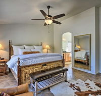 Cave Creek Modern Home with Patio Grill  Pool - Tourism House