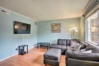 Chapel Hill Home with Pool Access - 2 Mi to UNC Tourism House