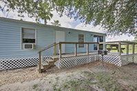 Charming Silver Springs Cabin with LakeForest Views Tourism House