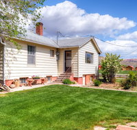 Charming Tropic Home by a Farm -Near Bryce Canyon - Tourism House