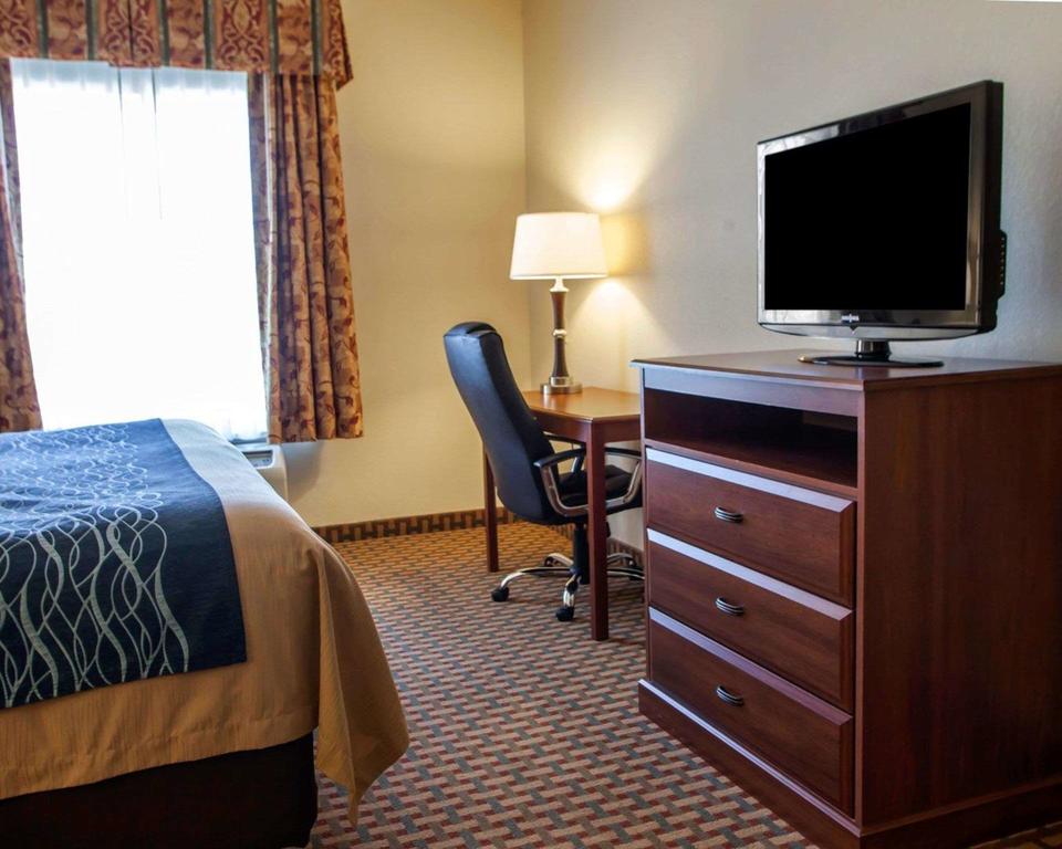 Comfort Inn & Suites Harrisonville - thumb 3