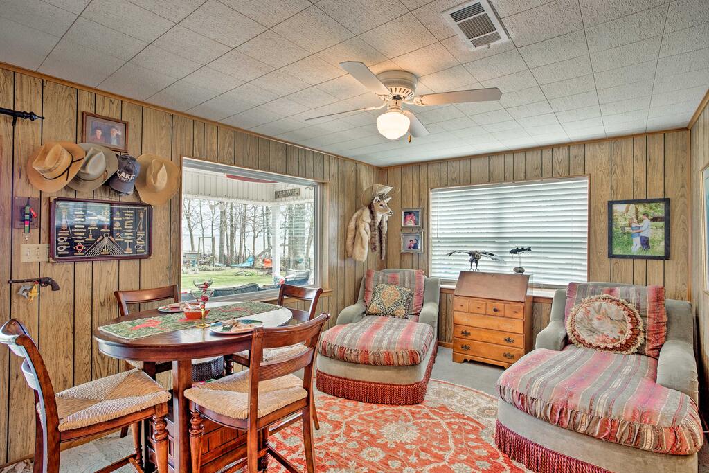 Cozy Trinidad Cabin On Cedar Creek Lake! - thumb 3