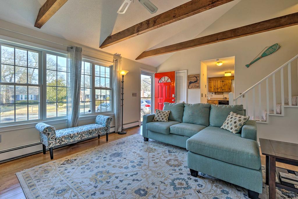 Cozy Yarmouth Home - Walk To Colonial Acres Beach! - thumb 1