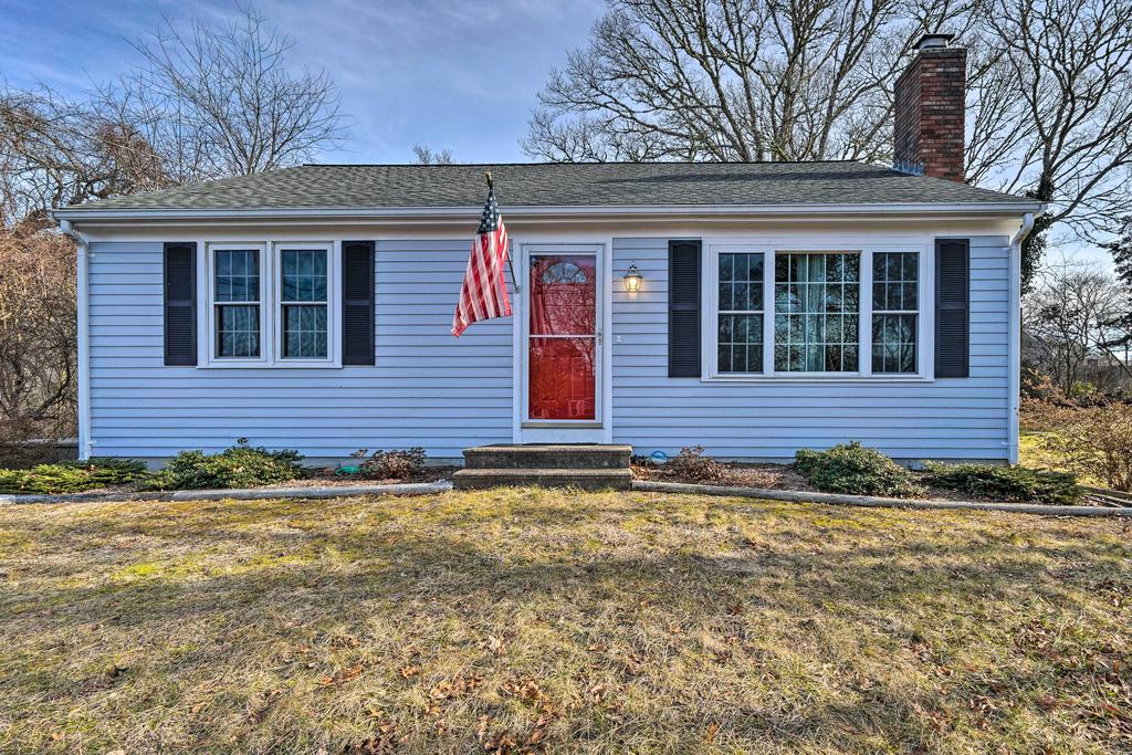 Cozy Yarmouth Home - Walk To Colonial Acres Beach! - thumb 3