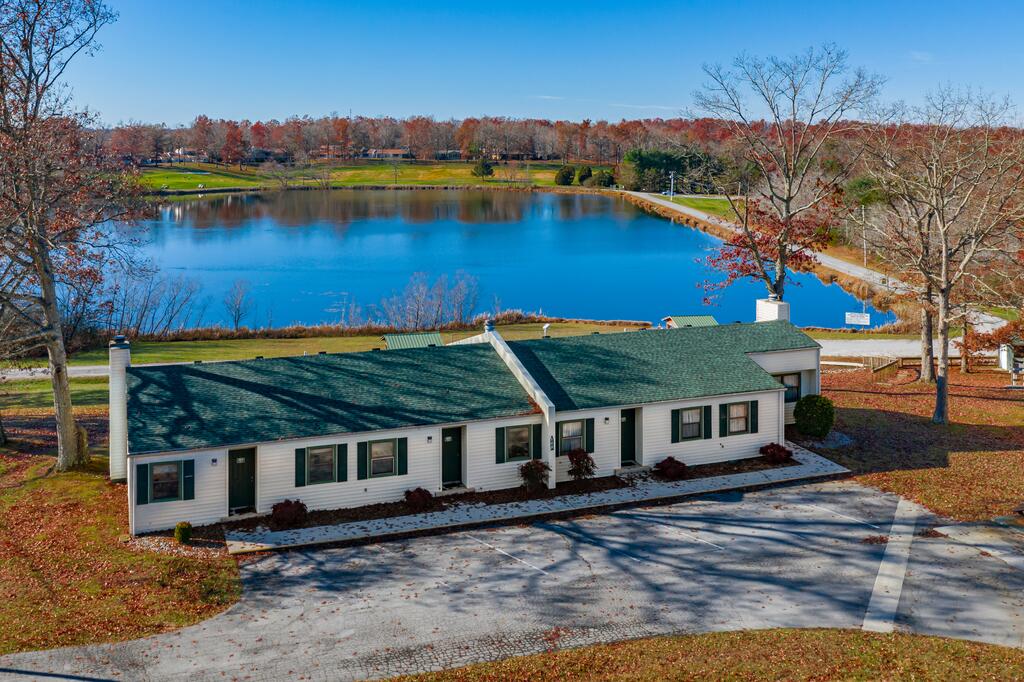 Crown Resorts At Lake Tansi - thumb 0