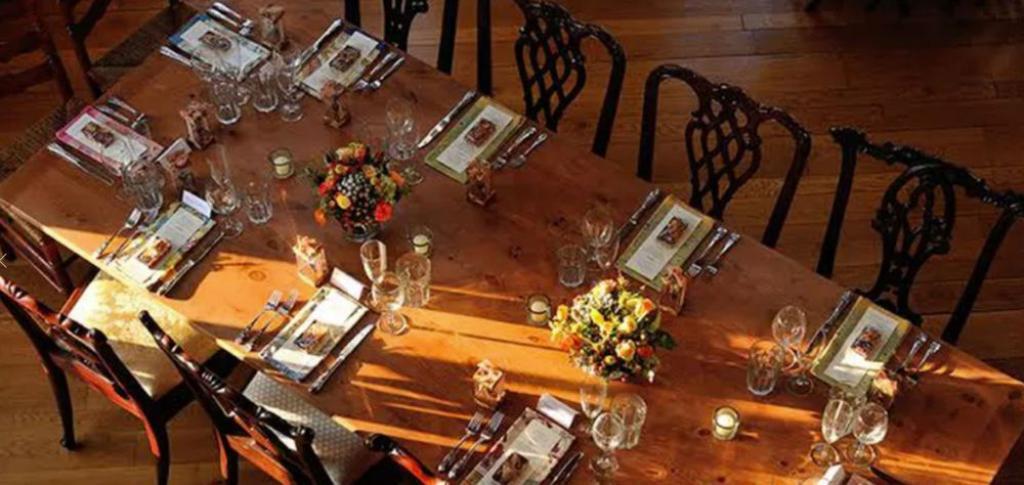 ElmRock Inn - thumb 3