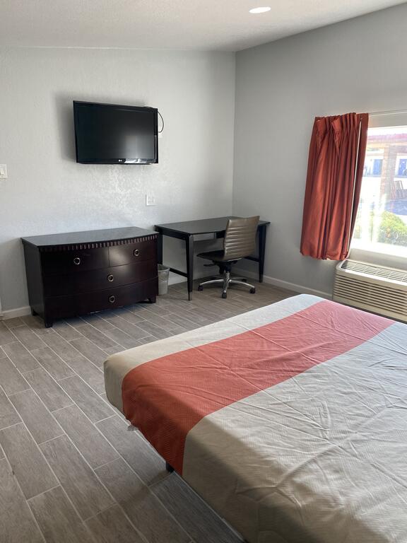 Executive Inn - thumb 3