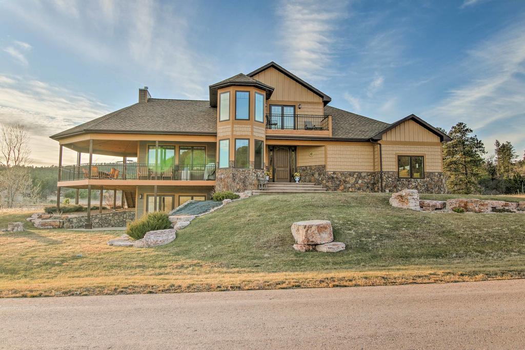 Expansive Black Hills Forest Home With Deck & Grill! - thumb 0