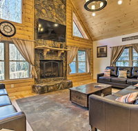 Four Season Family Cabin with Hot Tub, Deck & Views! - Tourism House