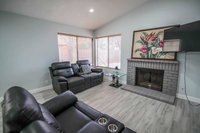 GREAT LOCATION The perfect Vegas getaway Tourism House