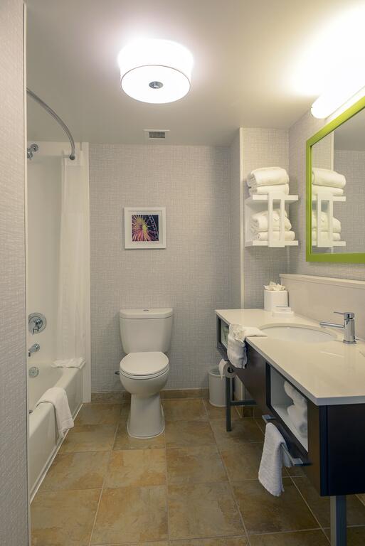 Hampton Inn & Suites Atlanta-Six Flags - thumb 3