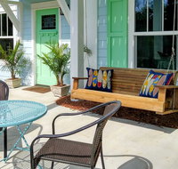 Harbor Oaks Haven - Walk to Front Beach  Downtown - Tourism House