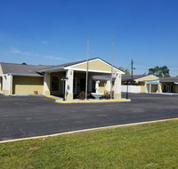 Hilcrest Inn & Suite - Tourism House