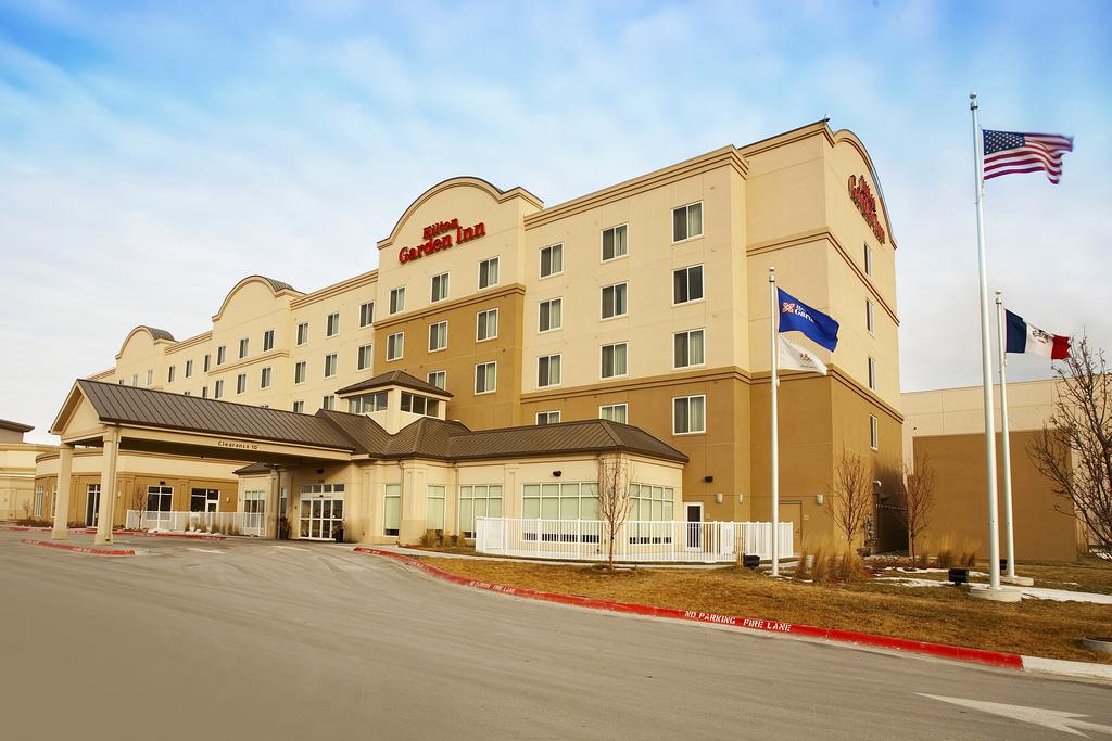 Hilton Garden Inn Omaha East/Council Bluffs - thumb 1