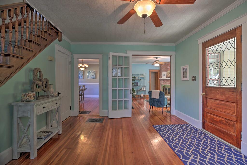 Home In Maple Park - Walk To Downtown And Lake Geneva - thumb 3