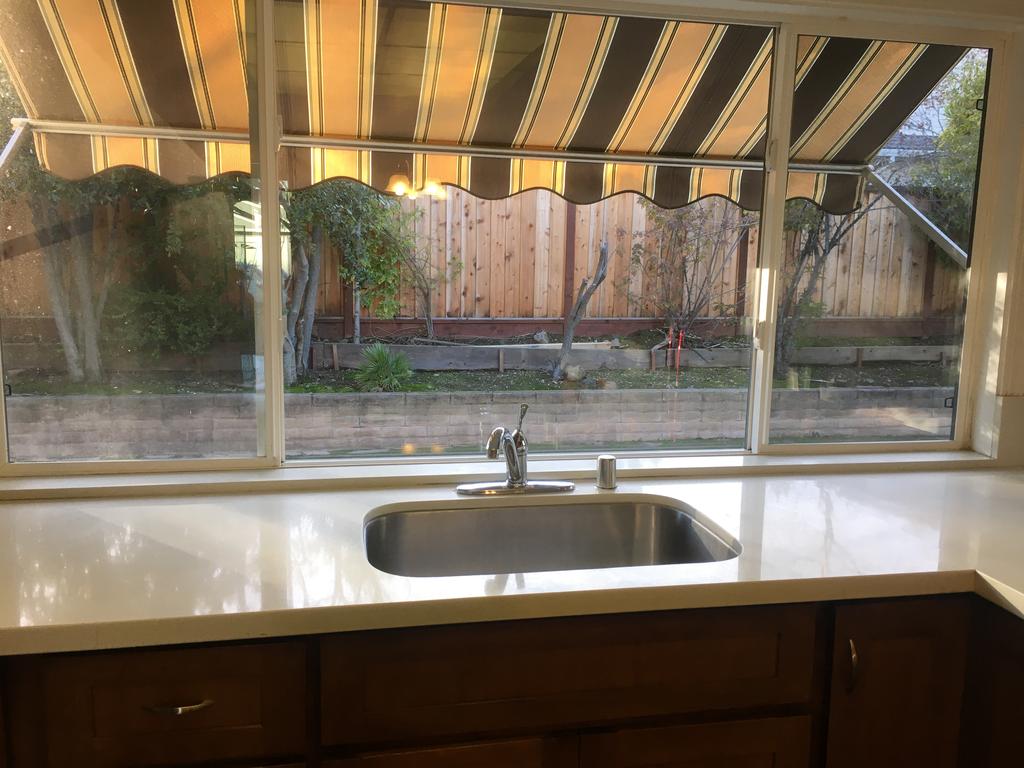 Home Stay Near Apple - thumb 2