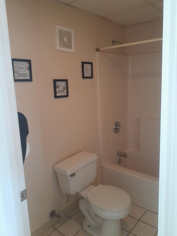 Jellico Motel - thumb 1