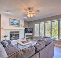 Lake Keowee Resort Condo - Pool Beach Golf Access - Tourism House