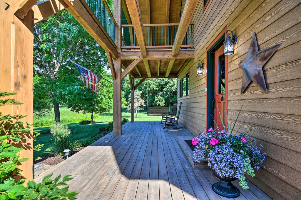 Luxe Countryside Lodge Steps To Raccoon River - thumb 1