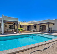 Luxury Adobe Villa - Pool Patio Paradise - Tourism House