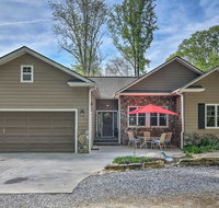 Maggie Valley Home with Hot Tub, Deck & Forest Views - Tourism House