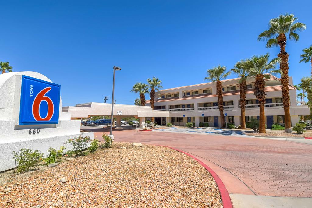 Motel 6-Palm Springs, CA - Downtown - thumb 0