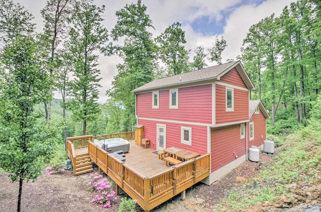 Mtn View Home With Grill 5 Mins From Blue Ridge Pkwy! - thumb 0