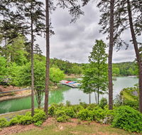 NEW-Lake Keowee Resort Condo w/ PoolMarina Access - Tourism House