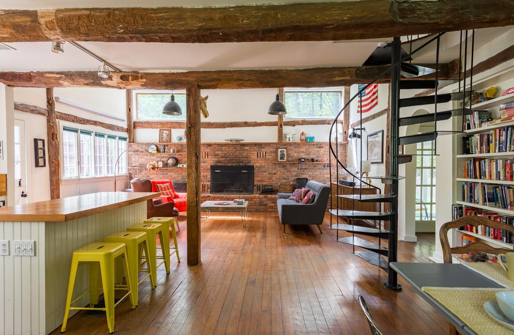 Peaceful Woodstock Retreat - Entire Restored Barn - thumb 0