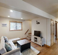 Pine Cone Cabin - Tourism House