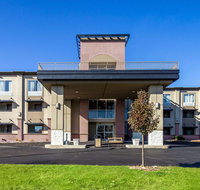 Quality Inn Milwaukee- Brookfield - Tourism House