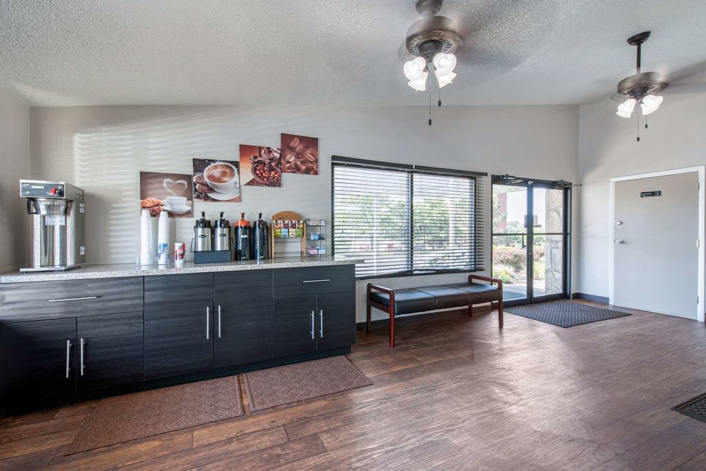 Rodeway Inn Sharonville - thumb 3