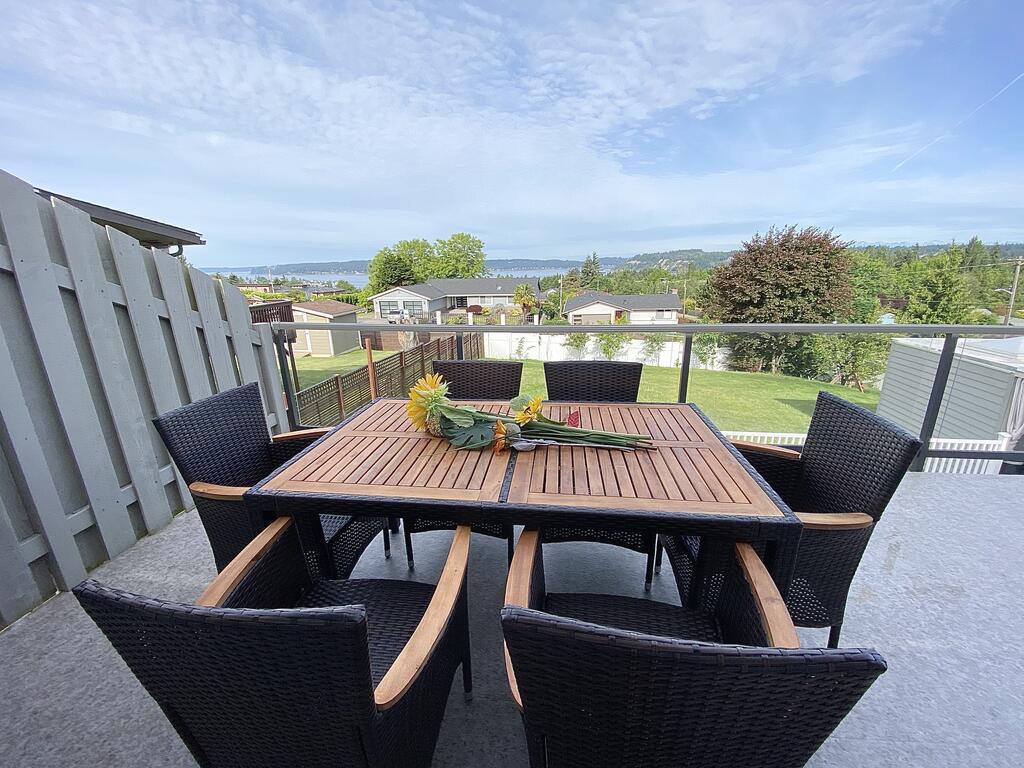 Scenic Lake View Home - thumb 1