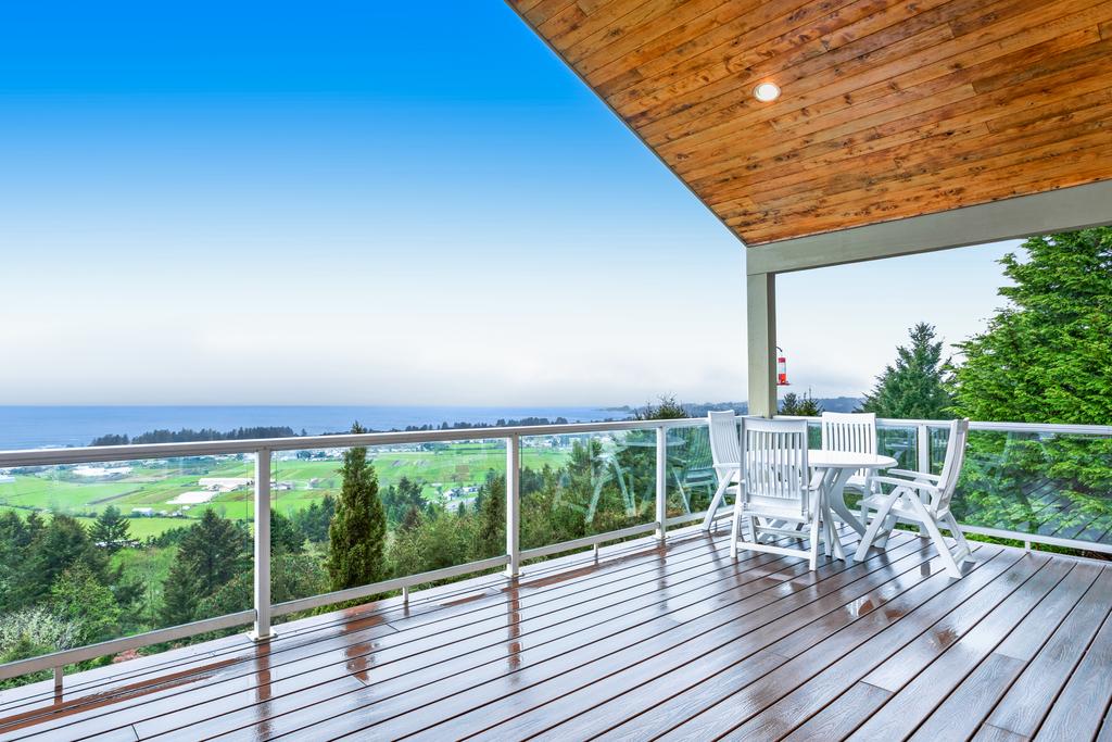 Seaside Vista - thumb 0