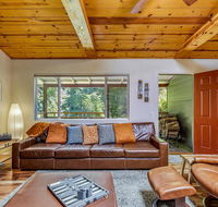 Seventeen Sequoias - Tourism House