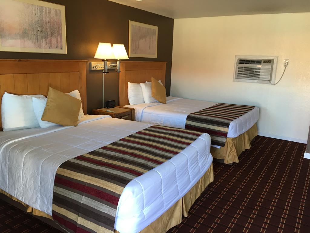 Sloans Motel - thumb 0