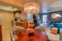 Strip View Ultra Modern Condo Tourism House