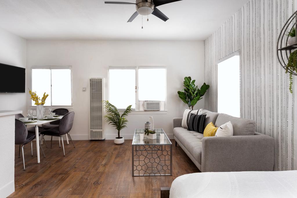 Super Host Luxury 2/1 APT