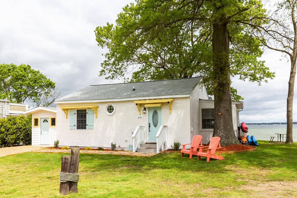 The Cottage At Misti Cove - thumb 1