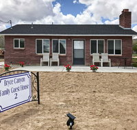 Tropic Family House - 10 Miles to Bryce Canyon - Tourism House