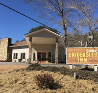 University Inn - Tourism House