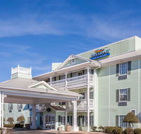 Baymont by Wyndham Decatur - Tourism House