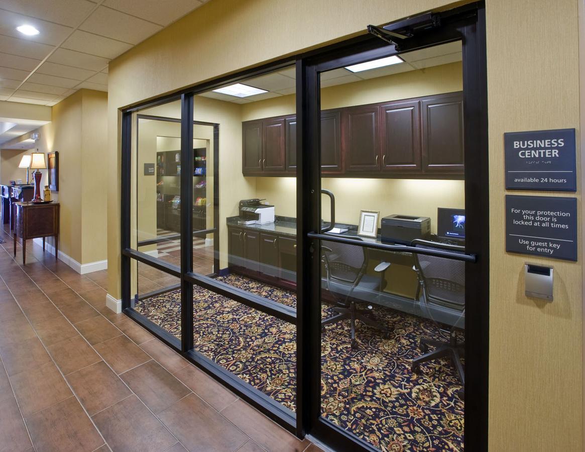 Hampton Inn Jackson-College Avenue - thumb 6