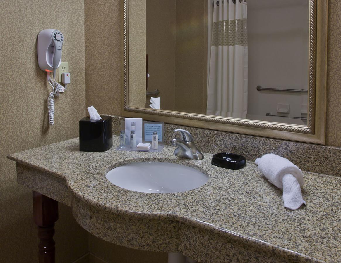 Hampton Inn Jackson-College Avenue - thumb 20