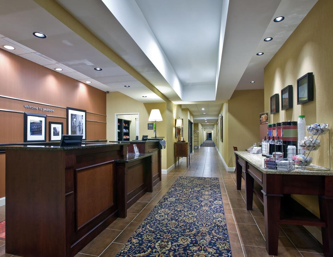 Hampton Inn Jackson-College Avenue - thumb 12