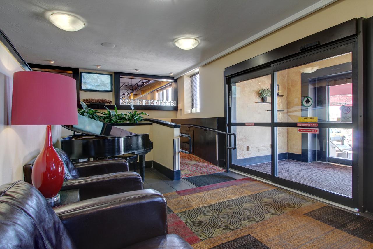 Inlet Tower Hotel & Suites - thumb 9